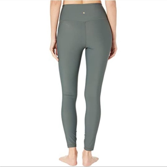 CLOSING SALE! 
🎉HP!!🎉 Spiritual Gangster | Tulum Leggings - Picture 10 of 10